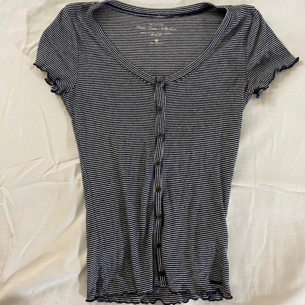 [Size: S] 2000s Hollister T-Shirt
